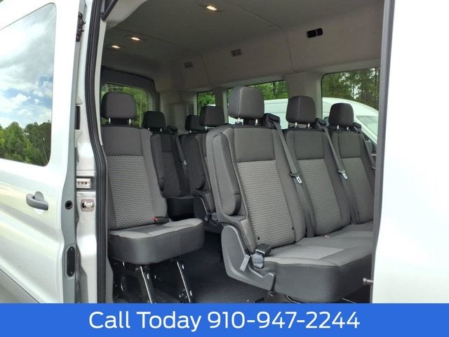 2026 Ford Transit Passenger Wagon XLT