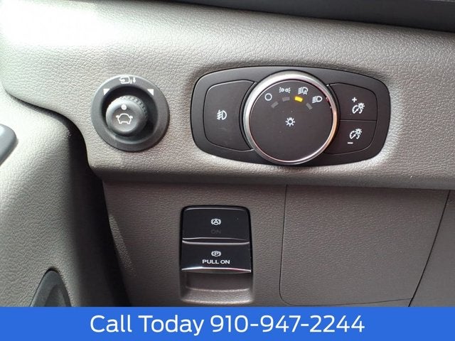 2026 Ford Transit Passenger Wagon XLT