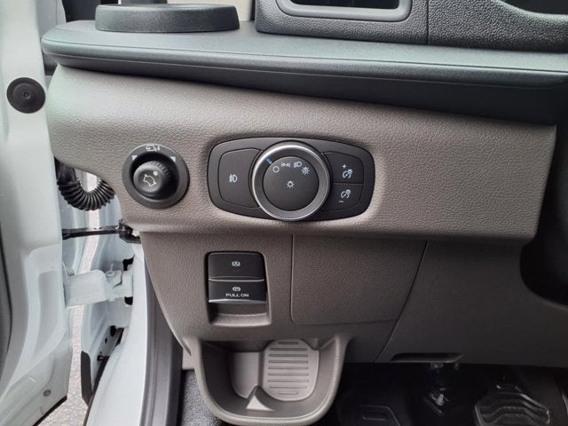 2025 Ford Transit Passenger Wagon XL