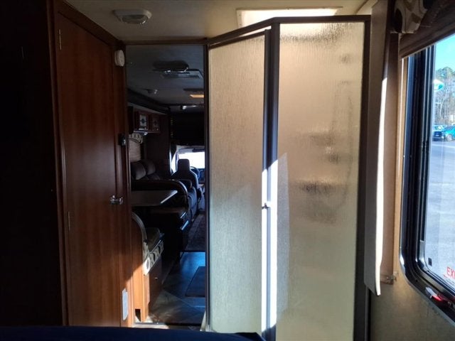 2013 Ford Econoline Commercial Cutaway Base