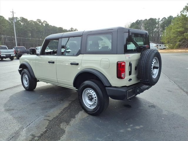 2025 Ford Bronco Base