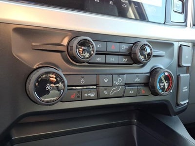 2026 Ford Super Duty F-350 SRW XLT