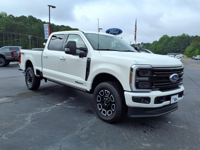 2025 Ford Super Duty F-350 SRW Platinum