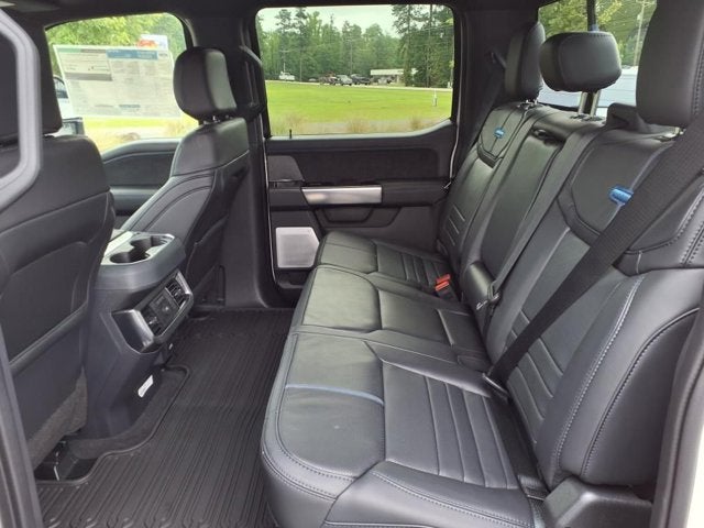 2025 Ford Super Duty F-350 SRW Platinum