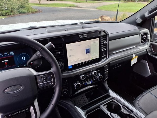 2025 Ford Super Duty F-350 SRW Platinum