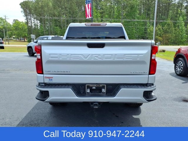 2022 Chevrolet Silverado 1500 LTD Custom