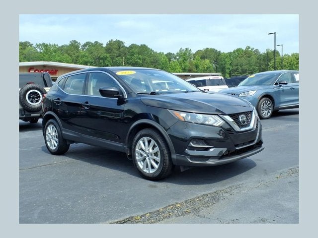 2022 Nissan Rogue Sport S