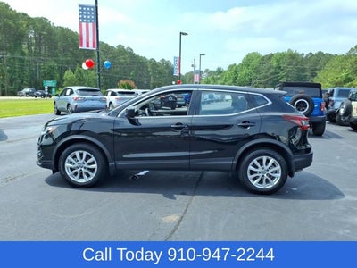 2022 Nissan Rogue Sport S