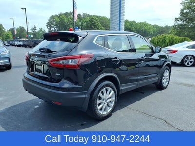 2022 Nissan Rogue Sport S