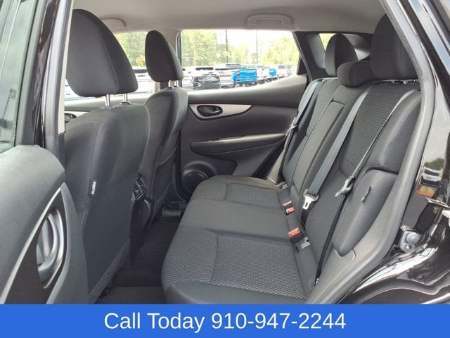 2022 Nissan Rogue Sport S