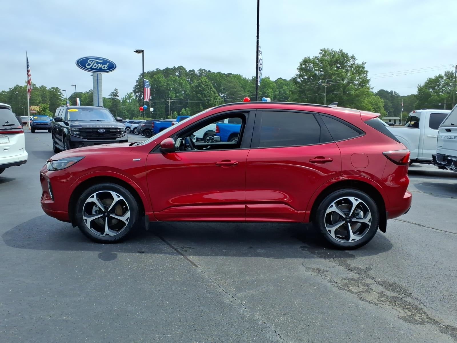 2023 Ford Escape ST-Line Elite