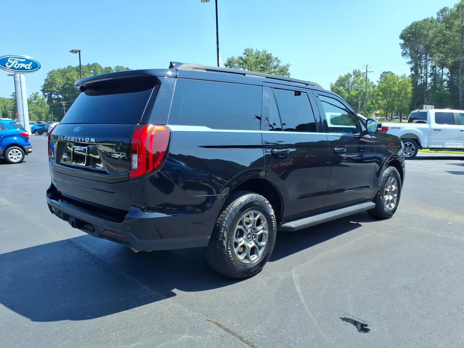 2026 Ford Expedition Active
