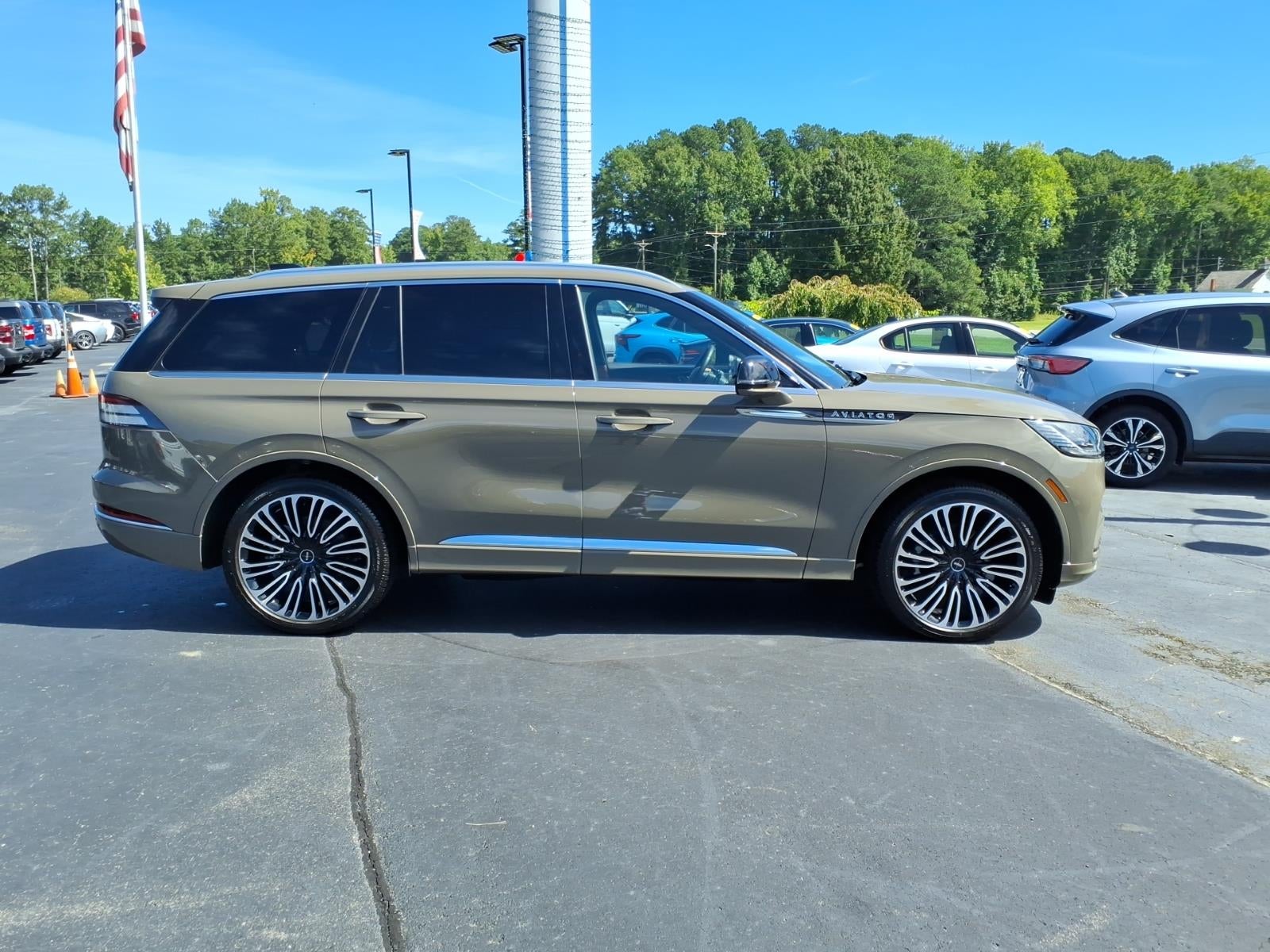 2025 Lincoln Aviator Black Label