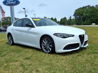 2024 Alfa Romeo Giulia Base