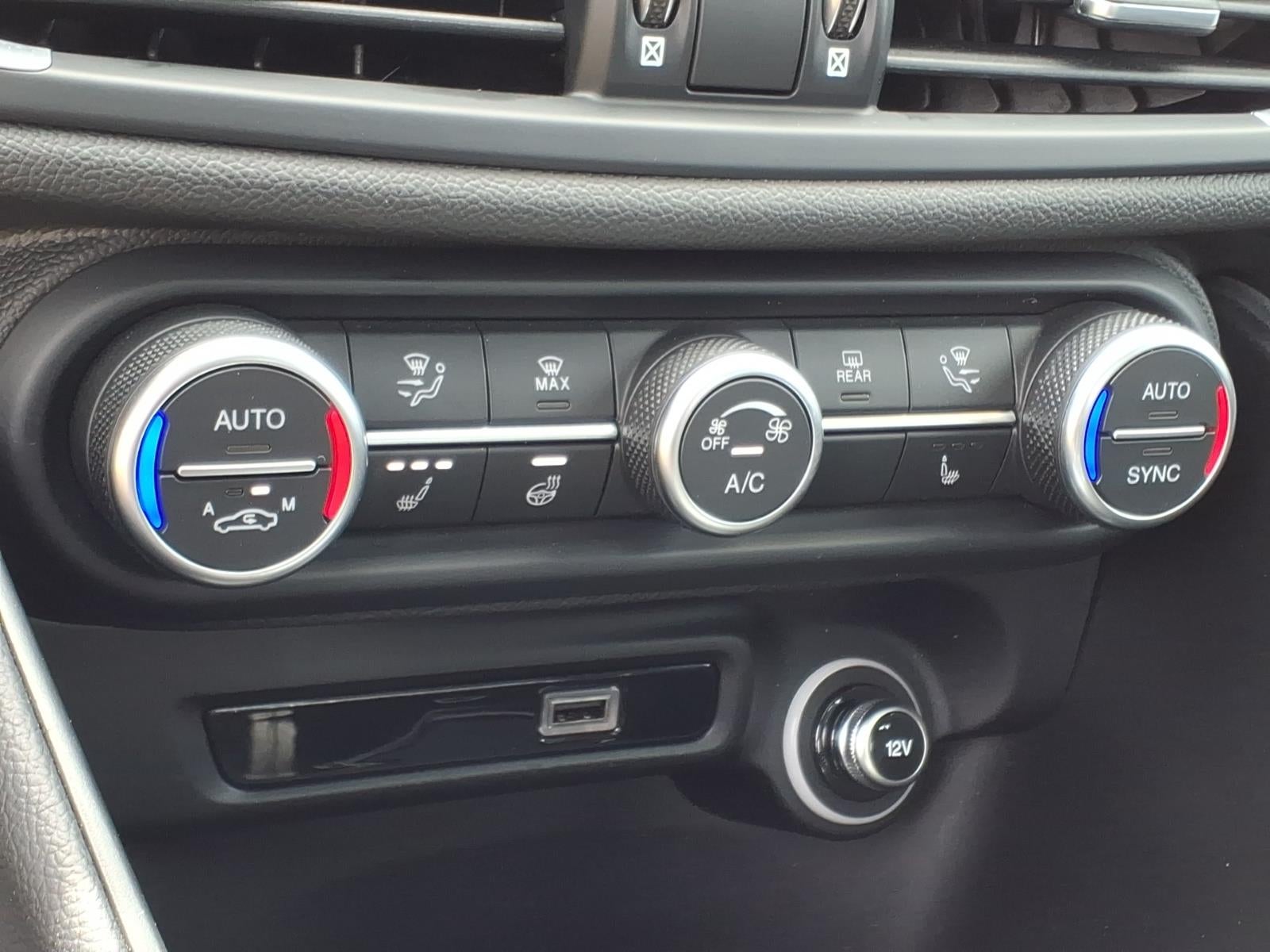 2024 Alfa Romeo Giulia Base